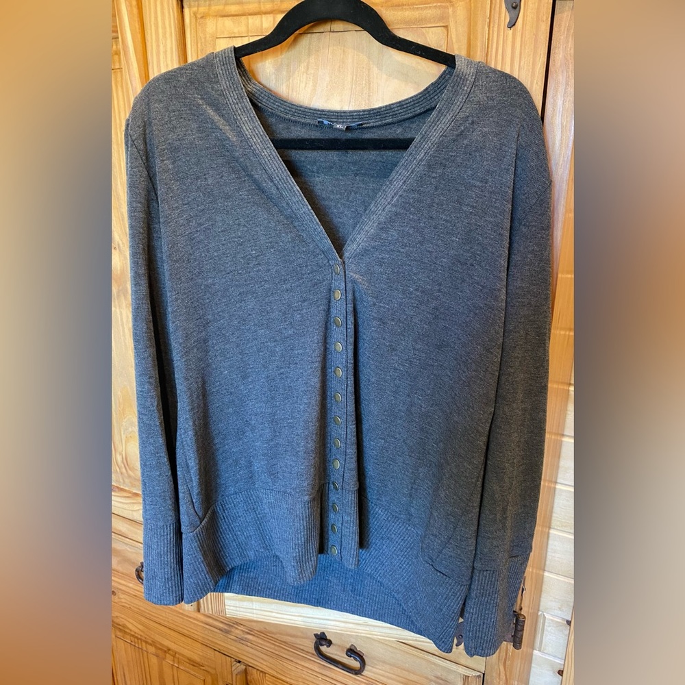 Traleubie charcoal button cardigan, size XL